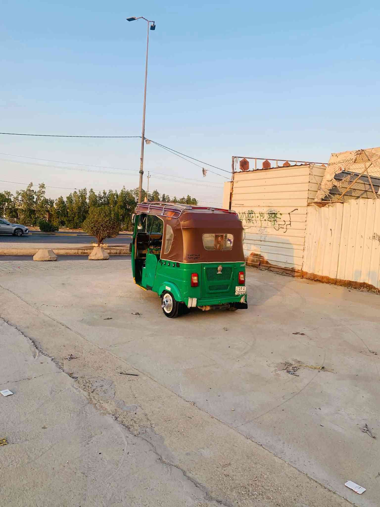 سلام عليكم تكتك 22 رقم وسنويه لوحات نكلزي ام الكنر تكتك جديده مبدل بيهه بوشه وبستم بس المكان بابل حله ابو غرق للاستفسار ***********

