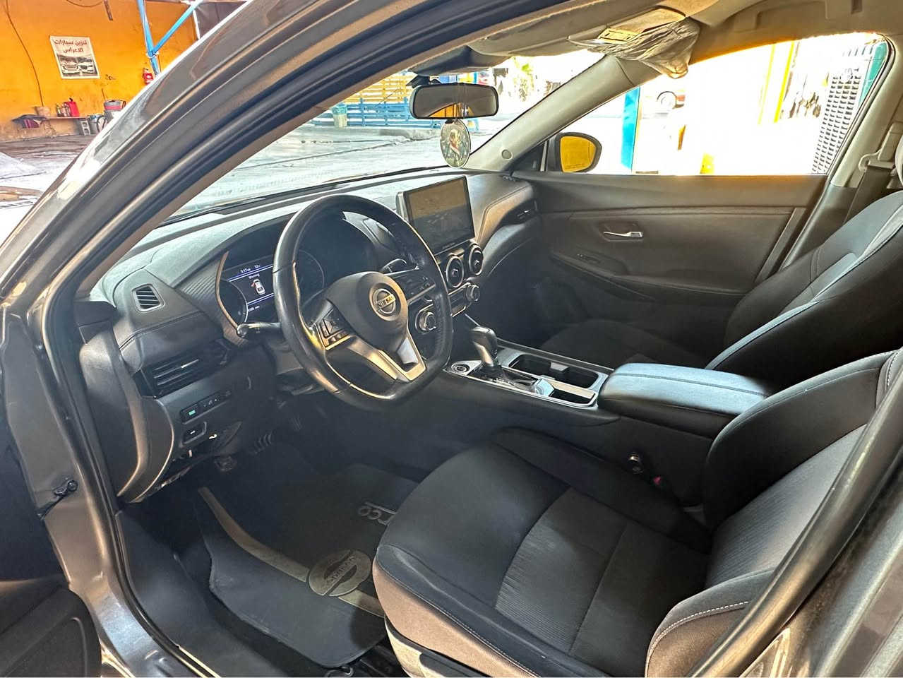 🚗 للبيع نيسان سينترا 2022 SV | نظافة فول | كركوك

المواصفات:
النوع: نيسان سينترا Nissan Sentra
الموديل: 2022 
الفئة: SV
اللون: رصاصي نفطي
المسافة المقطوعة: 58,000 ميل فقط
الحالة: كلين تايتل - بدون أي ضرر نهائياً
المحرك: نظيف جداً - لا صرف ولا تبخير - مكينة شرط
التايرات: 4 تايرات جديدة 
الباتري: باتري جديد
ملاحظة مهمة: السيارة كانت متعرضة لسرقة لايتات أمامية + بك لايتات + كشنات داخلية فقط. تم تبديلهن والسيارة سليمة 100% ميكانيك وهيكل

السعر المطلوب :- 155 $

المكان: العراق - كركوك  
للاستفسار والاتصال: ***********

السيارة جاهزة للفحص بأي وقت. 
الصور المرفقة توضح حالة السيارة الحالية.

#سيارات_للبيع  #نيسان_سينترا  #كركوك #سيارات_العراق كركوك, العراق
