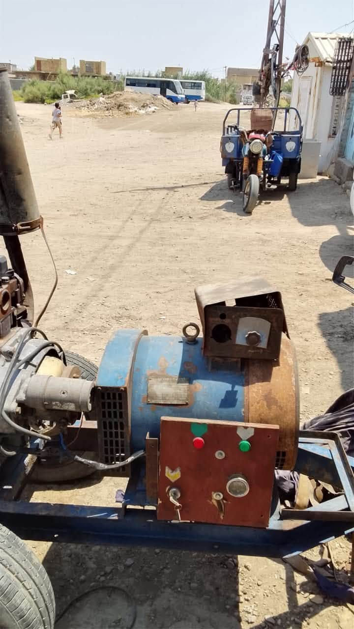 مولد كيا راس توليد 30KV

120أمبير 

الناصرية قضاء الفجر  الاستفسار ‭***********‬
