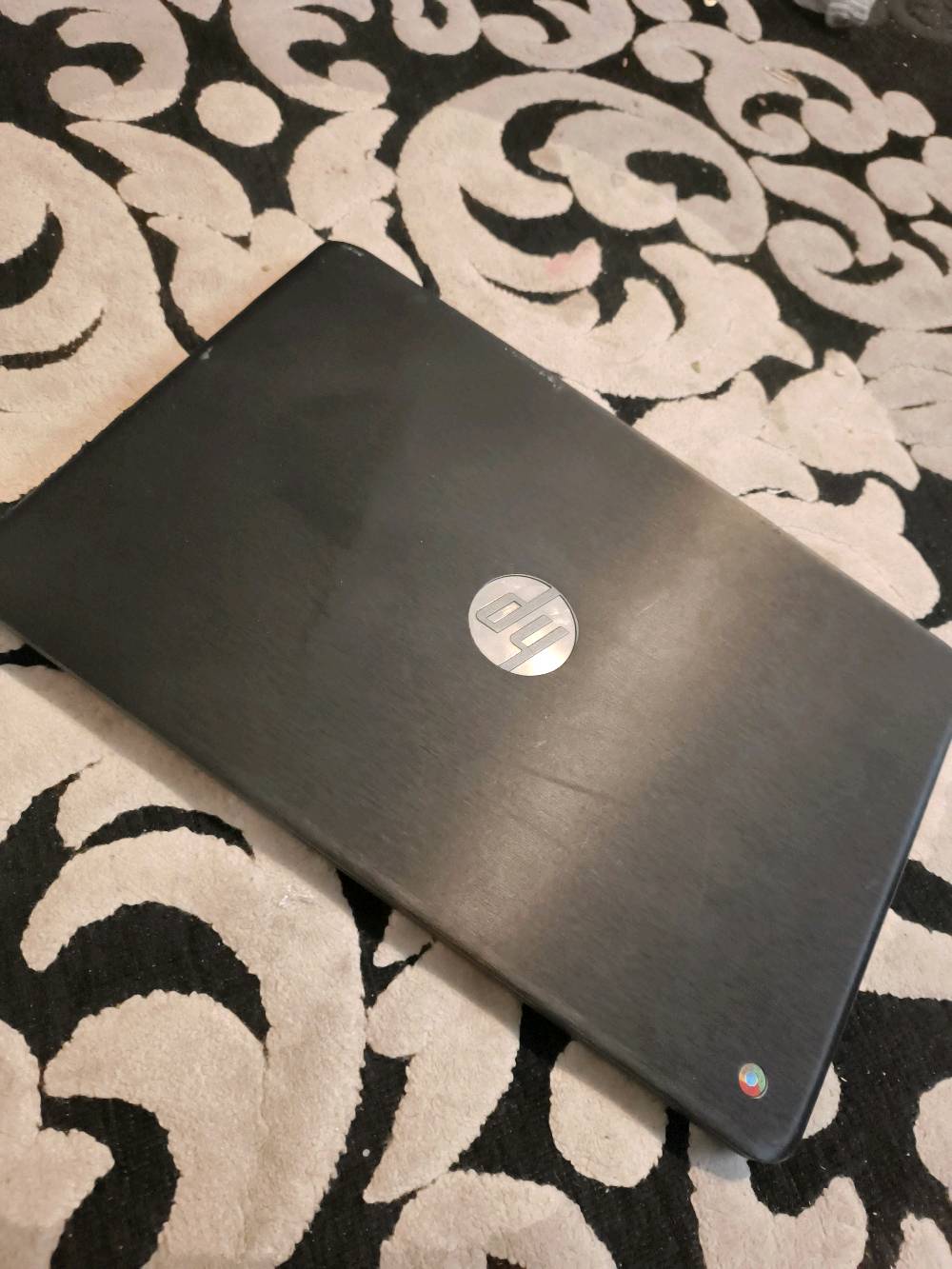 لابتوب  HP chrome os للبيع أو المراوس جيد للتصفح و البرامج و الدراسة السعر 125 ألف تواصل واتس   *********** مكاني بغداد الكاظمية