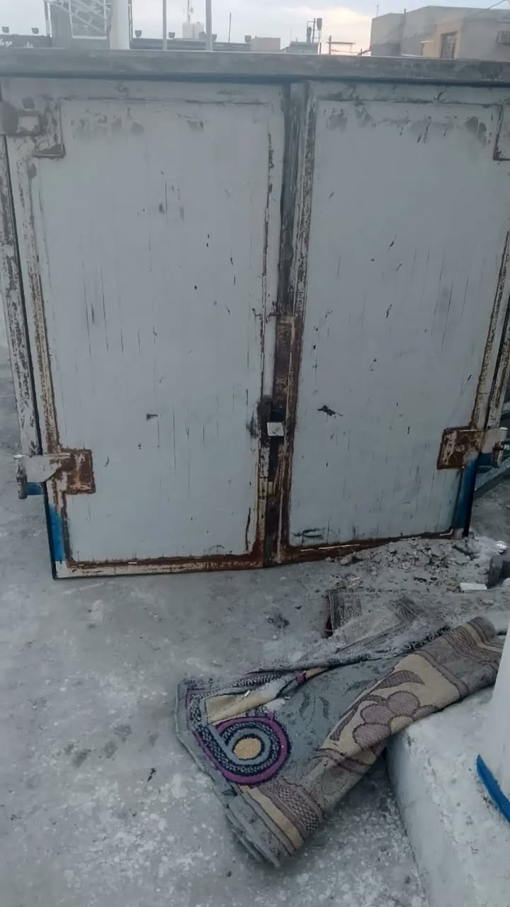 سلام عليكم لبيع كرفان مال كيا سندويج تزكام شغل درجه اولى مكان بغداد مكلف بنشر ***********
