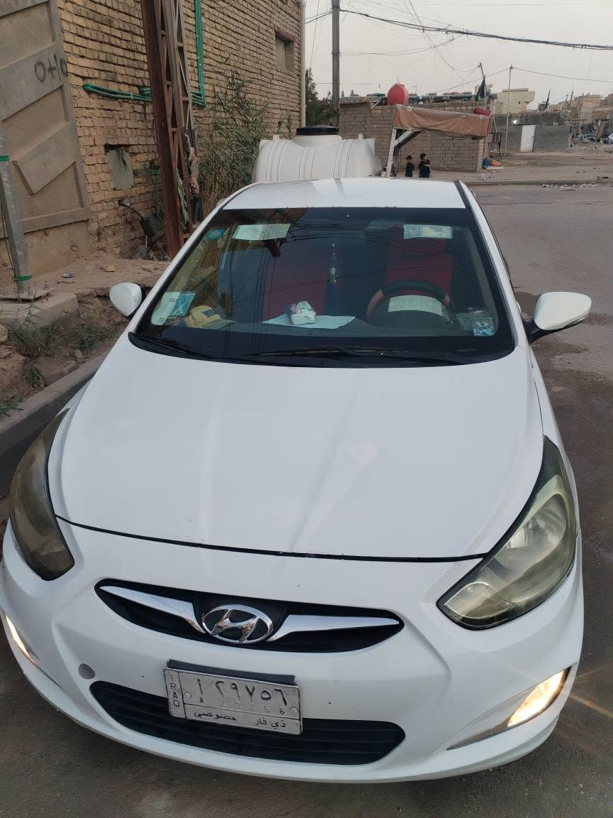 اكسنت بسمي تحويل مباشر نضيفه مال جناي مضروبه بجم كير ومكينه حاويه كله جديد تبريد ثلج موديل 2013 محرك مرغوب 1600 جام كهربائي اشاره بل مرأي ريموند تقفيل البواب وتفتيح عنوان ناصريه سعر ٧٥ رقم راعيها *********** ناصرية, ذي قار
