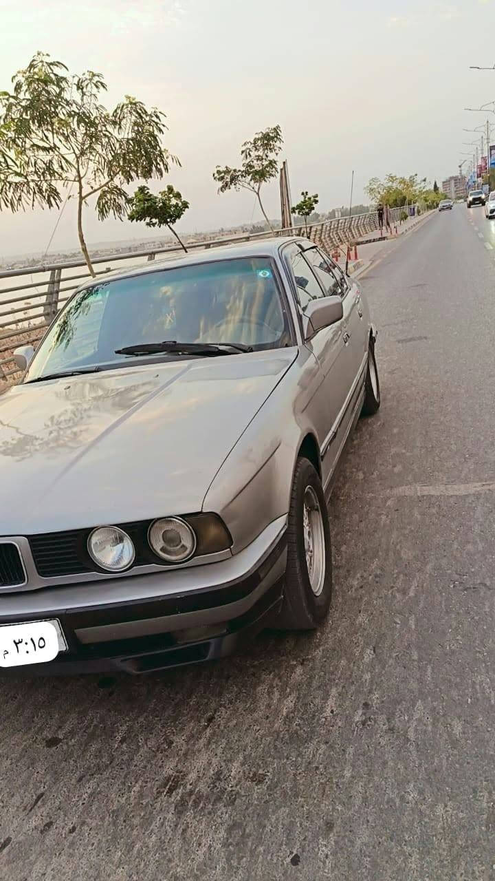 بي ام 525 • موديل ٨٨ • مكينة ٢٠٠٠