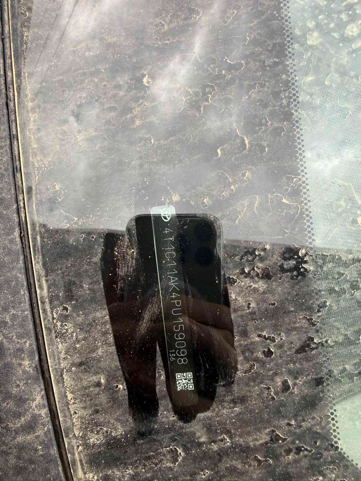 كامري LE • ٢٠٢٣ • حادث خفيف