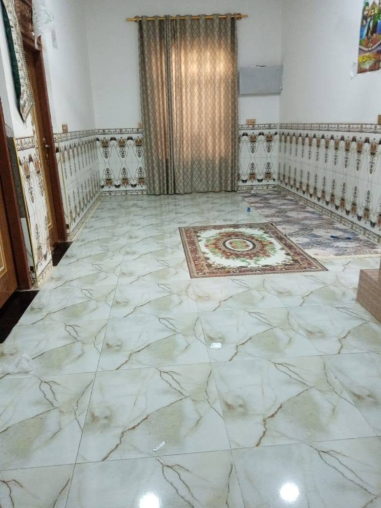 بيت للبيع • بناء حديث • حي العسكري
