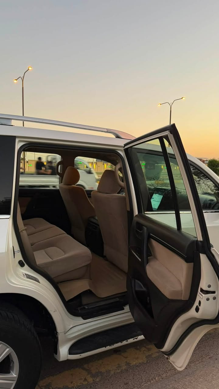 السلام عليكم، لاند كروزر 2008 للبيع، وارد قطري بدون صبغ او ضربة، محرك V8 4.6، تخم تاير جديد، باتري جديد، فيول بمب جديد، دخول ذكي، بصمة، محدثة 2014, لايت ليد عالي وناصي، السبير مالتها موجود بس ما مشدود
السيارة مكانها الأنبار الگرمة، السعر 230 وبيها مجال بسيط، الشراي يتصل وحياه الله ***********
