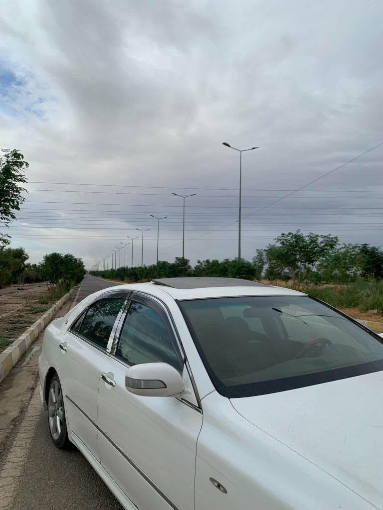 موديل ٢٠٠٥ • ٤ أبواب • فتحة سقف