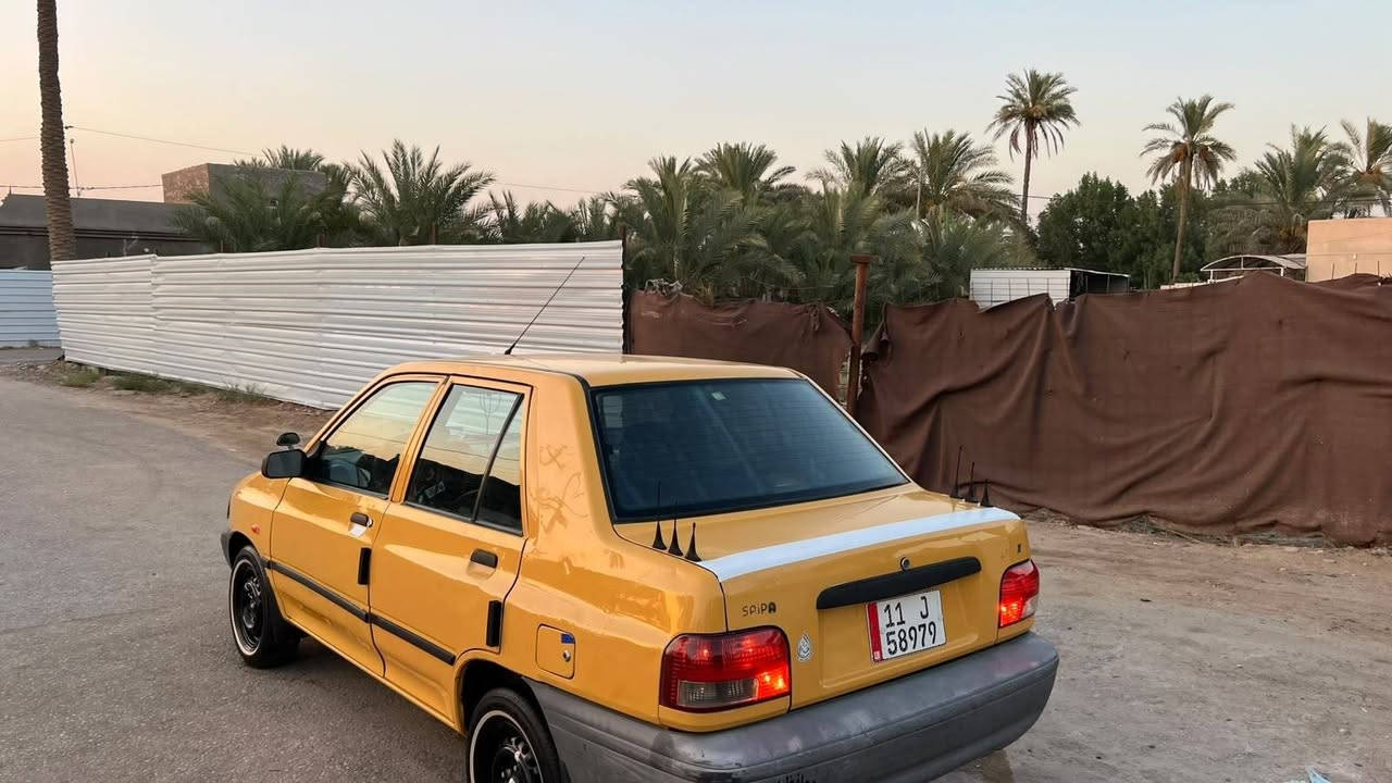 سايبه 2016 رقم بغداد انكليزي
تحويل جديد مصار شهر 
هزه وفحص جديده 
مصفره هيئة وغرامات لغاية 2027
سنوية لغاية 2029 
مكفوله من ضربه وصبغ وتبديل والبارد 
كير مكينه مكفولات كفاله عامه 
شواصي كفاله عامه من لحيم وفطر وخياس 
حداديه اماميه خلفية جديده 
تخم تاير ابو الخط الابيض الاصلي جديد 
مشط وبور جدد 
دوشمه جديده 
بدون اي خياس 
كهربائيات كلها شغاله 
اصفاحها موس تخبل 
مسجل هستيرو  فول تضخيم شغال 
ناعمه جدا بالشارع بدون اي صوت 
تبريد شغال ثلج 
السعر 34 وبيها مجال 
العنوان بابل قرب سيطرة الاثار 
***********
