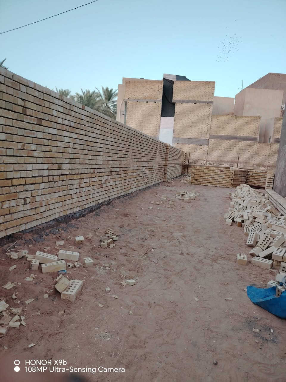 خلفه بناء متفرغ عمل درجه اولئ بشراف مهندس ***********
