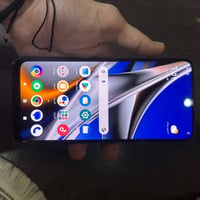 بوكو X4 برو G5 • ٢٥٦ • بظهره مكسور