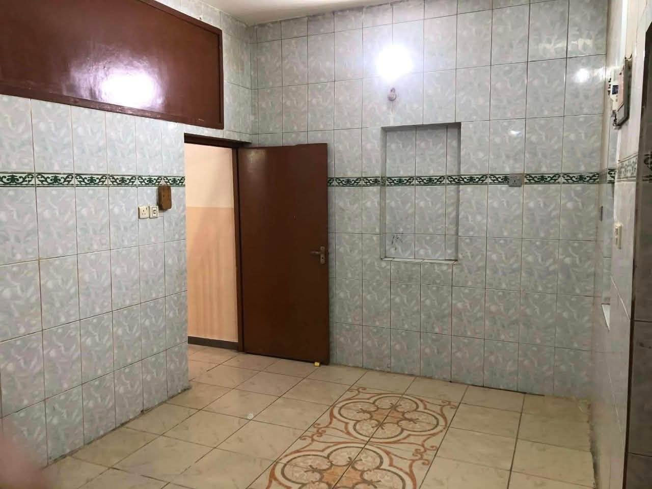 مشتمل للبيع – حي المهندسين
📍 مشتمل بمساحة 100 متر (5×20)
📍 طابو صرف

📍 موقع مميز في حي المهندسين قريب جدًا من شارع المهندسين الرئيسي

📍 يقع في الفرع المقابل لـ مدارس لارا الأهلية

📍 شارع عريض بعرض يقارب 15–20 متر

طابق واحد _يحتوي على غرفه _استقبال_كلدور_مطبخ_صحيات

📞 للاستفسار: 

*********** 

فرصة مناسبة للسكن أو الاستثمار في موقع حيوي وقريب من الخدمات.

25 يونيو
