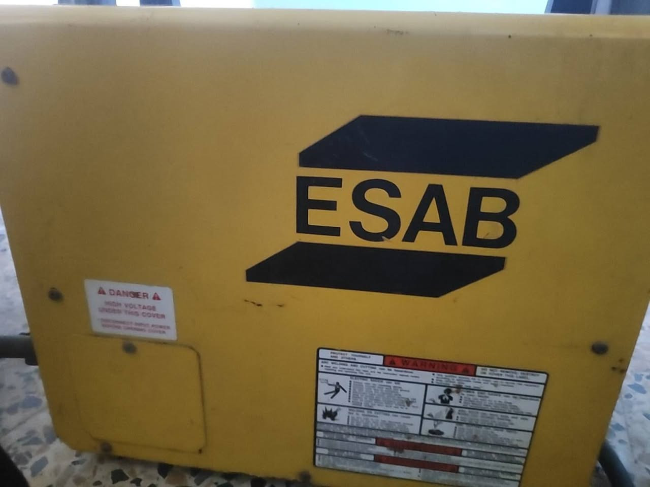 جهاز قص بلازما Plasma Cutter بقدرة تصل إلى 60 أمبير جديد فقط متروك الاستفسار ***********
