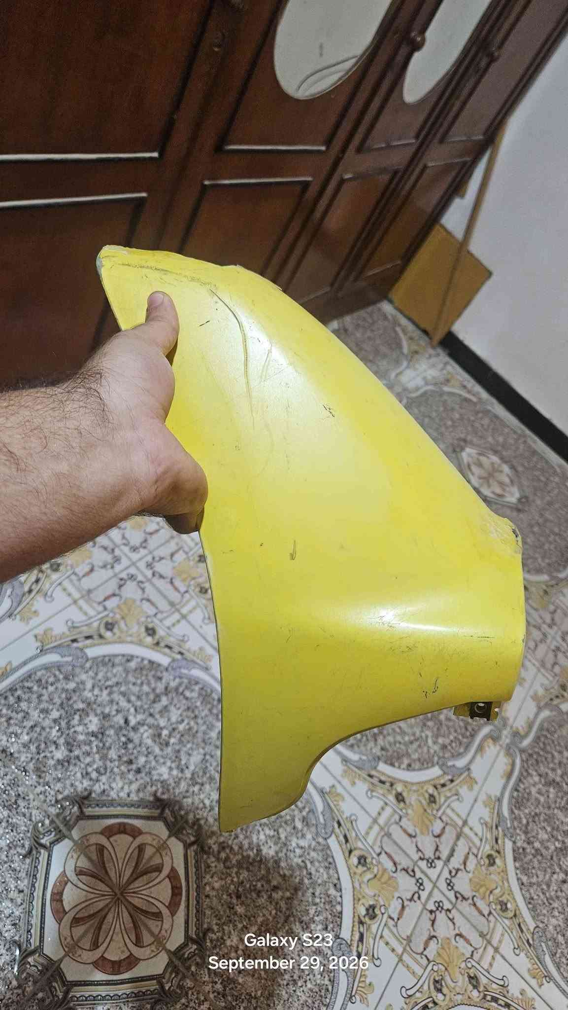 كفرات بوليس صفح بيض بلاديات ب٨
سبايدر عدله حديد ب٧
كابريتر ب٦
شيال بلادي ب٦
دبلات الواحد ب٥
اشاره بوليس تك وعلامه ياماها وجاملغ امامي متضرر ب٥ عمارة, ميسان

نص مكتوب في الصور:
- Galaxy S23
- September 29, 2026
- Galaxy S23 September 29, 2026
- September 25, 2026