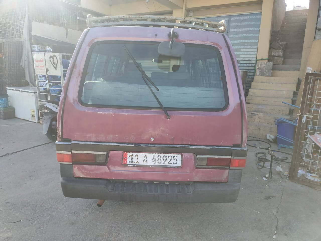 السلام عليكم
كيا بستا للبيع موديل 95 سنويه لل29 شهر 4 رقم انكليزي الجديد السياره بسمي
السعر 40 وبيها مجال قليل 
العنوان الفلوجه ***********
