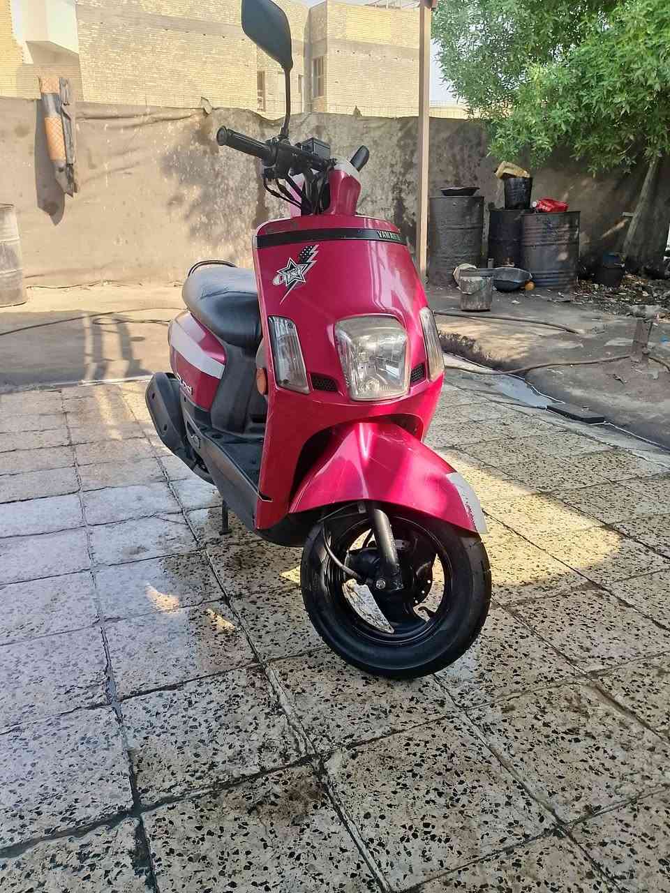 دراجه نظيفه مكينه ما مفتوحه كهربائيات كلها شغاله كفرات الاصلي ختم واحد طائرات جديده جيلاتين السعر 850 وبيها مجال
مكان ناصريه مركز قرب جامعه العين ***********

