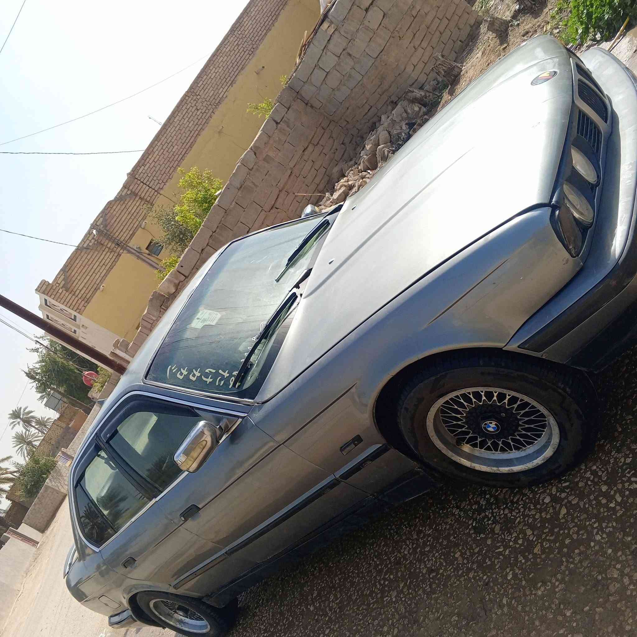 السلام عليكم بيئم موديل 93 حجم 525 اوتماتيك محرك مسكر بلادي فانوس جاهزه مكينه كير كهربائيات العنوان بابل القاسم وبالإضافة الحمزه الغربي أيضاً متواجد الرقم *********** واتساب موجود السعر 45 وبيها مجال ترهم مراوس
