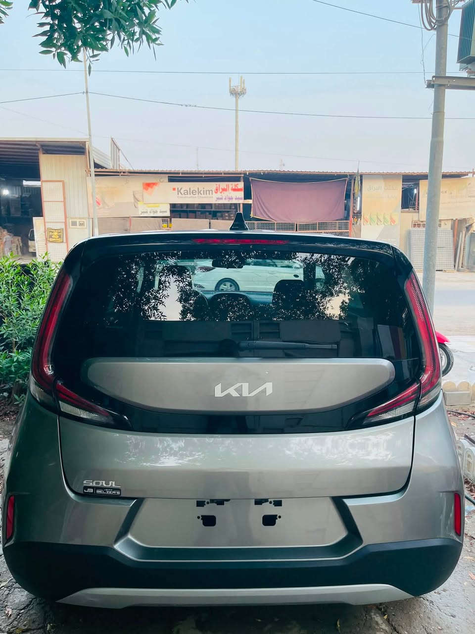 السلام عليكم
كيا صول موديل 24 نص مواصفات 
اللون سلفر 
ماشيه 34 
المواصفات
محرك 2000cc
رادار 360 درجه
نقطه عمياء 
تحديد مسار 
قياده ذاتيه 
كامره دواره 
الضرر السياره كلين عدى تخطه كلش صغيره بالبنيد وعايفه على وضعه ما صلحته 
السياره مكفوله صبغ + بارد + تبديل 
سياره جديده وحلوه وبالخير على الياخذه 
مكان السياره بابل حله 
***********
