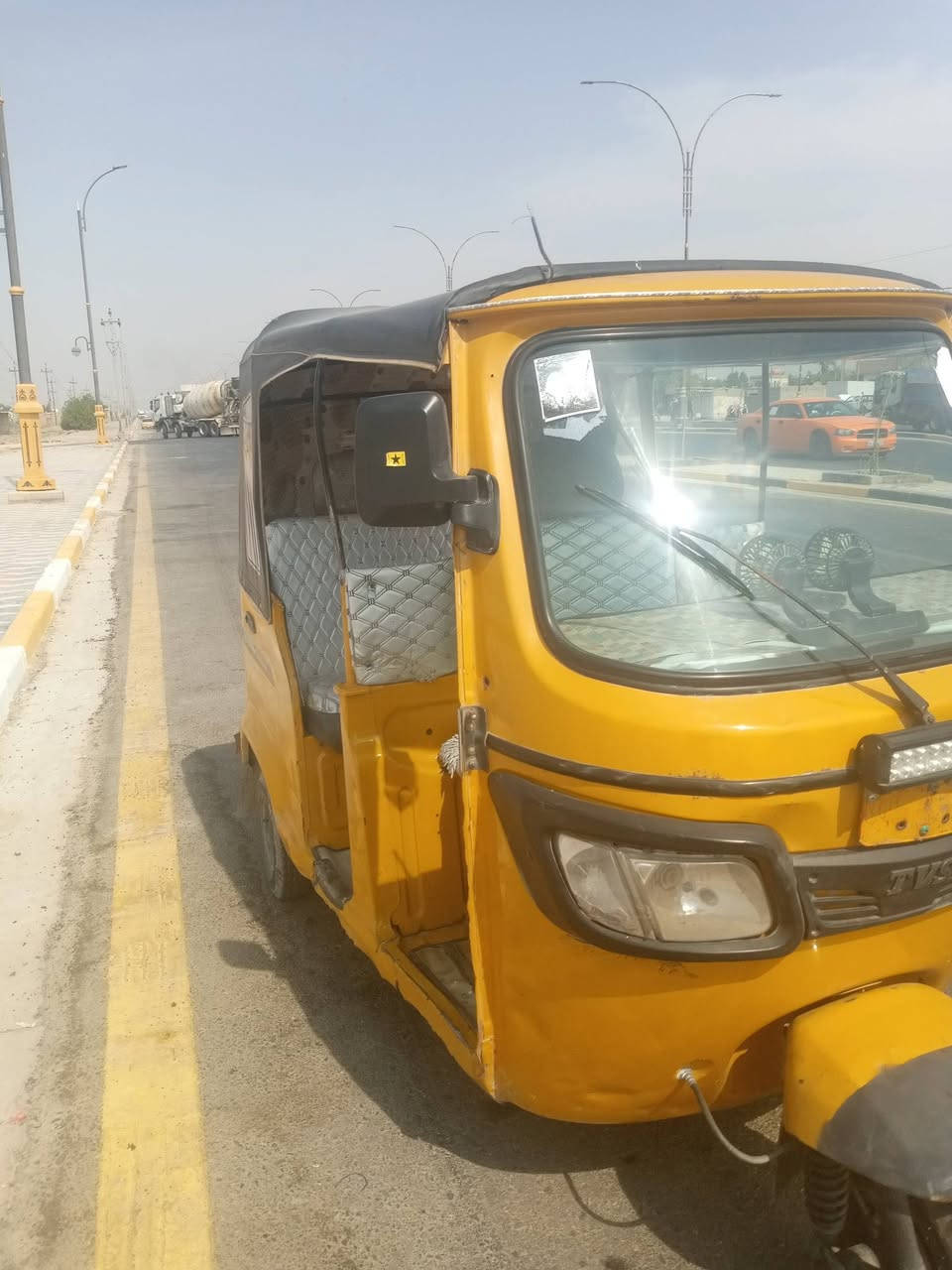 توك توك