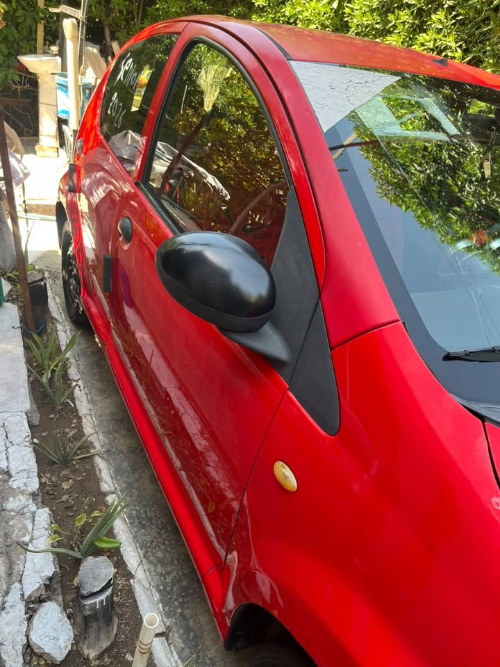 السلام عليكم…
BYD F0 2012 للبيع
السيارة نظيفة حيل واحلى من الصور بهواي..
مكينة بلادية كير عادي بلادي لاملعوب بي ولامحور ولاشي…
كلج مبدلة جديد
صدر جديد امامي خلفي كامل
منظومة تبريد جديدة ثلاجة صاير ماشاءالله..
راديتر مكينة جديد
مراوح جدد
اذاين مكينة جدد
تخم بلكات ونوزلات جدد
دسكات تخم جديد
بطارية امارون قبل 6اشهر تقريبا بدلتها ف جديدة هم..
السيارة مصروف عليها هواي وتعبان عليها ..
وعل ايدي هي دهن موتل فرنسي وبانزين محسن فقط..
بيها طخة بالبنيد ومامسويها مامخلي احد يدك بيها او شي ف موجودة الطخة .. ومن اخذتها بيها 3اصابع تقريبا صبغ بالتكمة مال باب عكس الراكب.. و3اصابع بالهلال الخلفي عكس السائق…
غير هل شي مكفول من دعامية للدعامية..
السعر 31 وبي مجال للطيبين …

السيارة باسمي تحويل ثاني يوم رقم بغداد…

للاستفسار اكثر .. موجود واتس اب ..
***********
