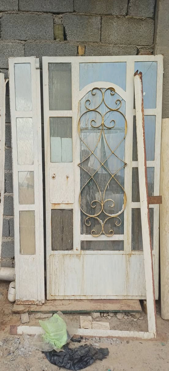 محجر ألمنيوم • ٤ امتار ونص • ٣ بيبان وشباك