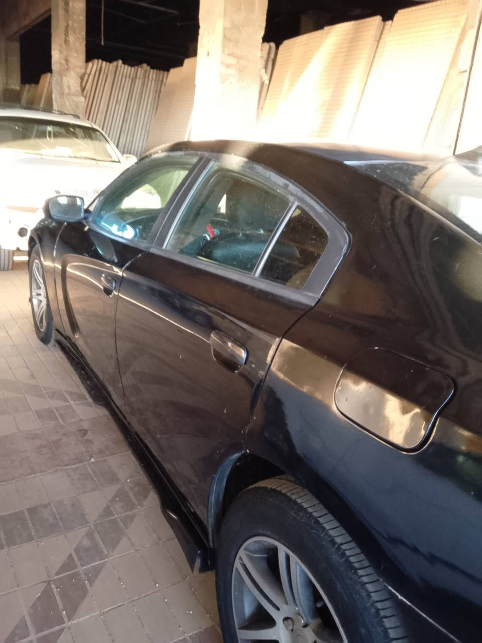 شارجر رقم دهوك موديل ١٣ بيها جراد كير مكينه خير من الله تحتاج حداديه السعر ١٣٠ وبيها مجال *********** بغداد
