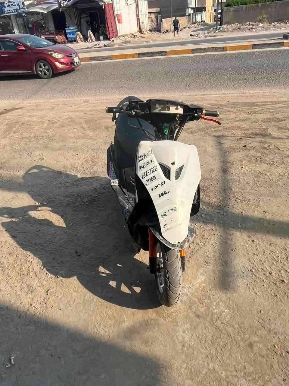 السلام عليكم دراجه ماكس عاله لبيع أو مراوس شغله هندر
عوزه بس باتري وشاطه الدراجه شلعه ومعدل بوشه ٥٥بلاد الشراي يجي خاص السعر ٣٥٠بيه مجال مكان حله مركز الرقم ***********
