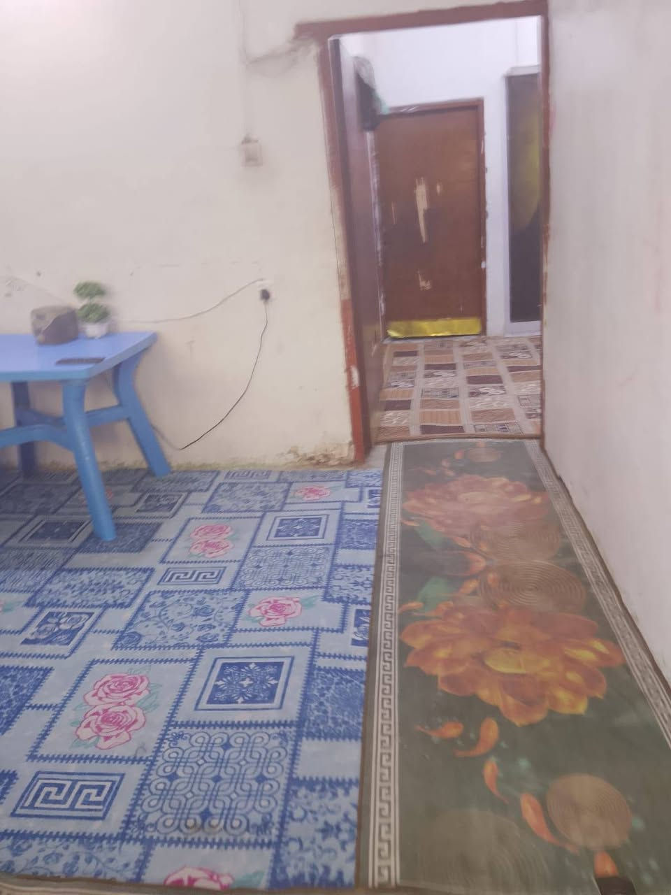 بيت طابو صرف للبيع
منطقه المشواك
مساحه 150 م مسلح
بناء قديم
اعلا من الشارع 3 درجات
يتكون البناء من

غرفتين + صاله + اسقبال + مطبخ + صحيات

السعر 47 مع المجال
للاستفسار اكثر مراسله الصفحه
او اتصال ابو احمد
***********
***********
