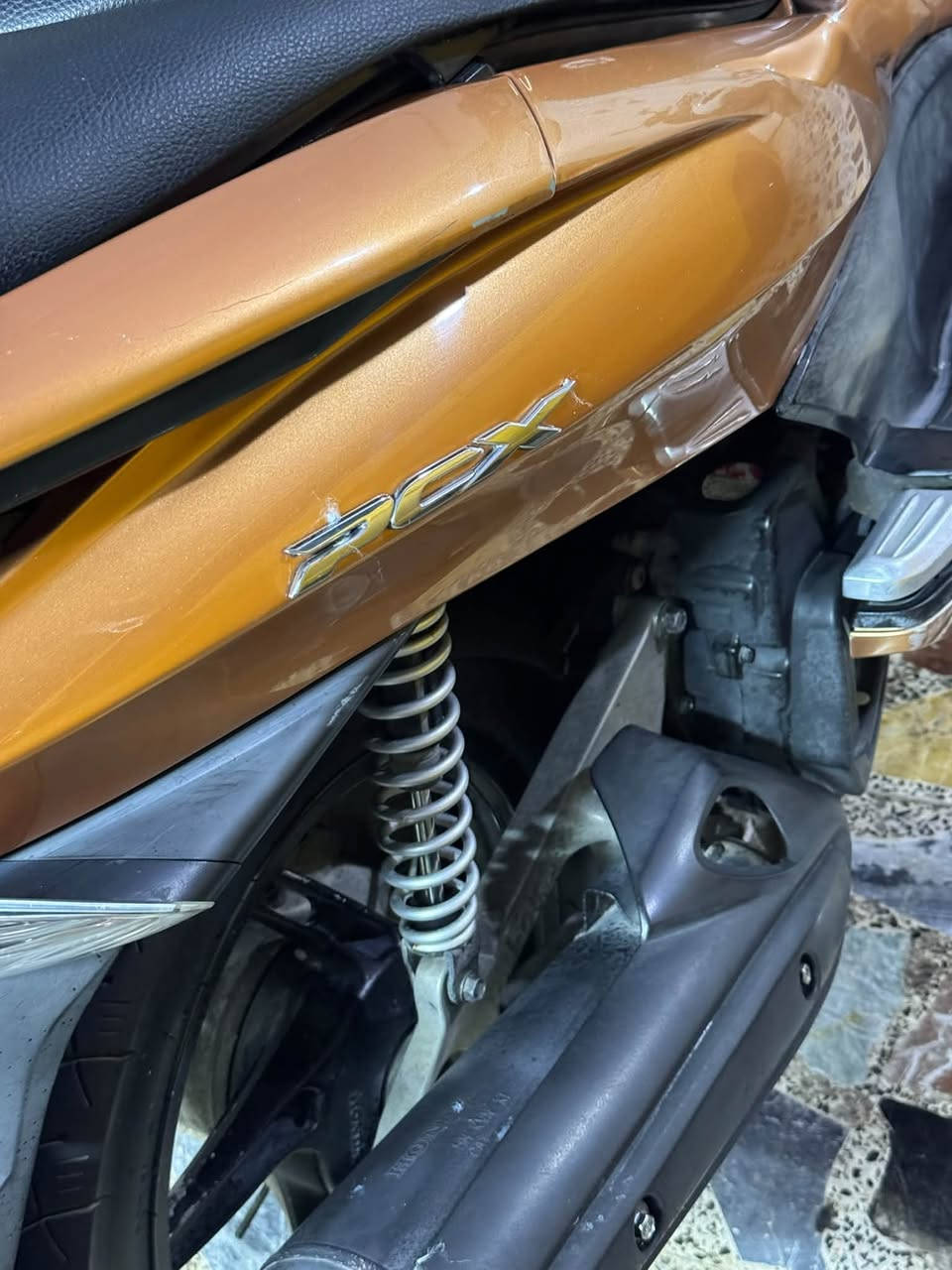 السلام عليكم شباب
Pcx
جيل أول دراجه جديده بمعنه الكلمه لون مميز ماشيه 14الف 
مكاني بغداد 
***********
