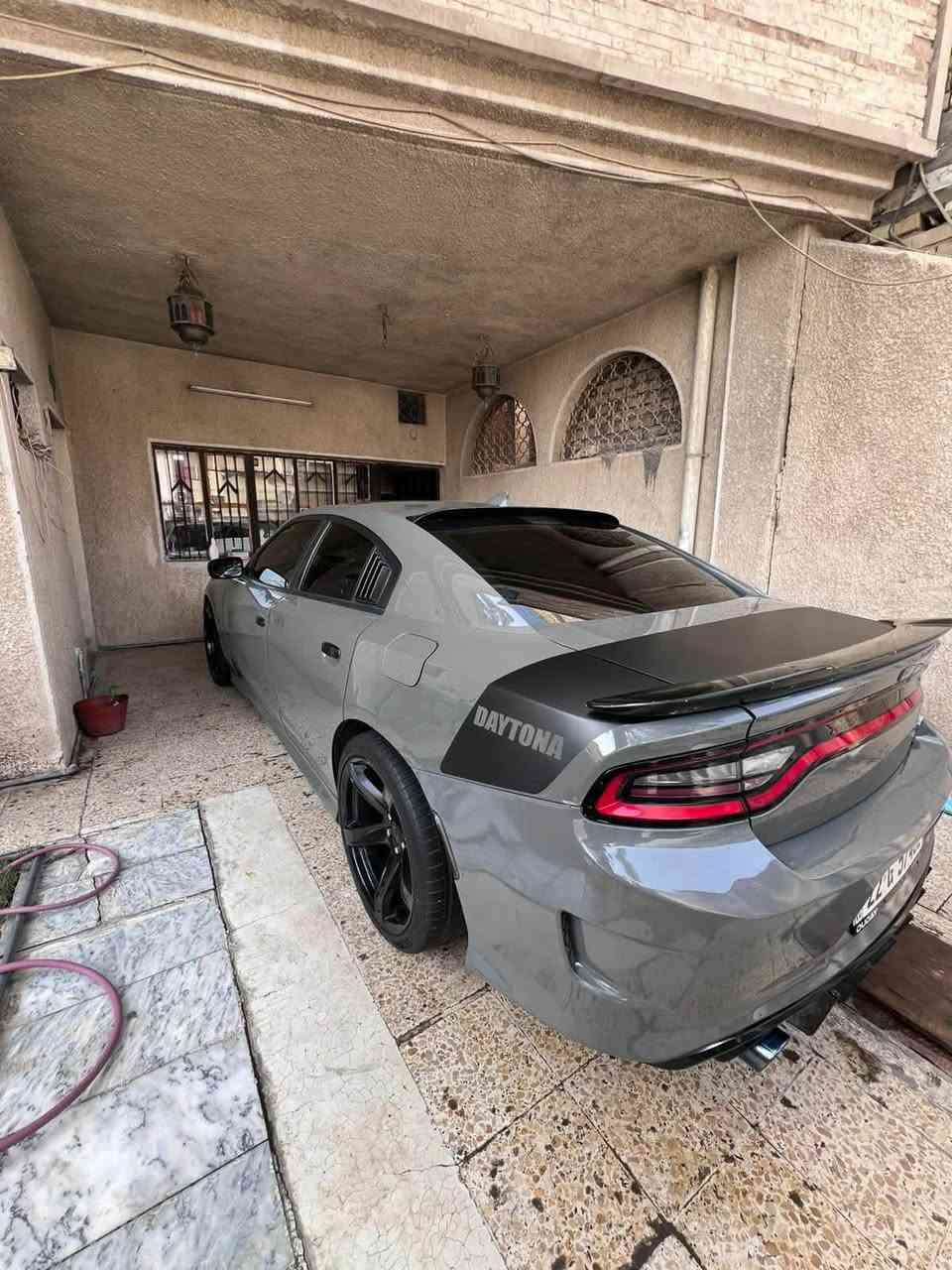 جارجر موديل 2018 ارتي حادثهه بنيد و جاملغ مكان بغداد *********** سعر175 وبيهه مجال
