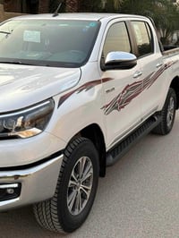 هايلوكس سعودي • ٢٠٢٤ • ٤x٤