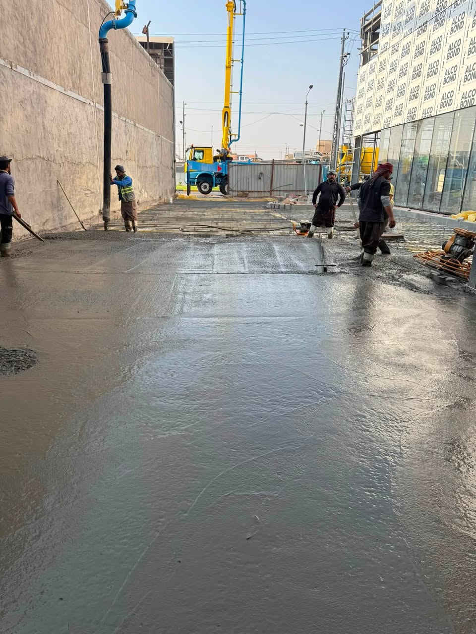 صب أرضية • ٣٠٠م • C35
