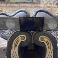 مسجل للبيع شاشه حجم جبير  +٤ سماعات ثنين مال سايبه وثنين مال سياره مار...