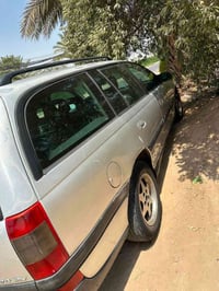ماتور ٢٠٠٠ • رقم بغداد • داخلية جلد