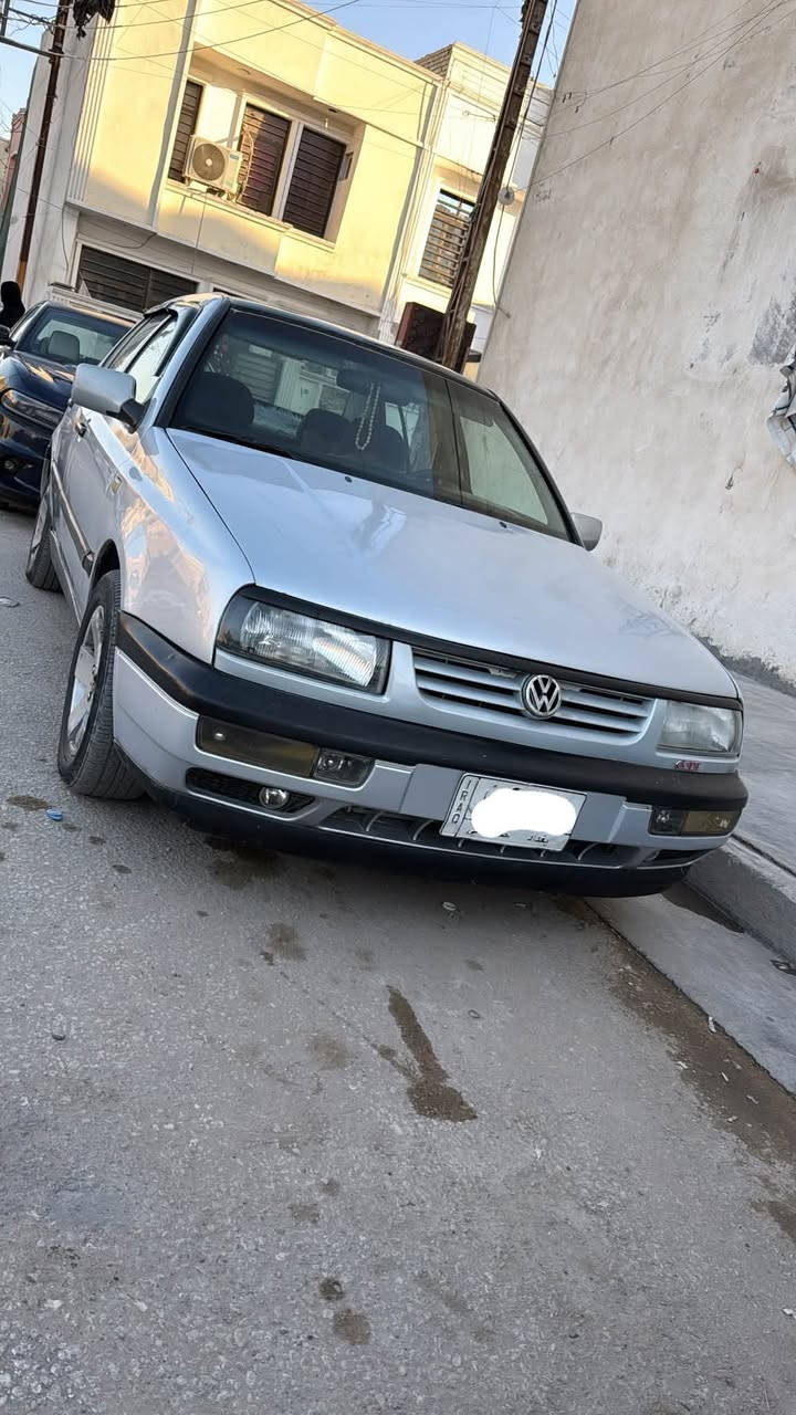 السلام عليكم شباب
فنتو موديل 92 كلش نظيفه   
محرك ٢٠٠٠ جديد 
كير اوتو
صدر أمامي خلفي جديد
تخم تاير جديد
الداخل كله جديد بطانين و كشنات    
سستم صوت سوني كامل  
تبريد منظومه جديده  كلها  تبريد ثلج  حماوه ماكو  
سنتر لوك
 كهربائيات كله شغاله كامله بلاديه 
منظومه الماء كله جديد  من جوينات  من راديترات من مراوح  من واتر بأم
ادامه كامله  لمنظومه البانزين  من فيت بام من فلاتر  من صوندات  من نوزلات
مصبوغه عام  للجماليه 
رايدها ب 44$ وبيها  مجال بخدمتكم 
مكاني الدوره   ***********

