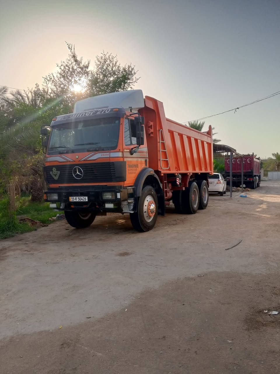 السلام عليكم للبيع  او مرواس حسب القناعه البي أثنه بلادي موديل ٩٢ مجموعه جيف رباط عدل ٢٤ مكينه ٣٥ تيربو كير ٥٥ فافون بدي تفصال جديد قماره جديده بدون صبغ شاصي كلاب بلادي مكفول المكان نجف المناذره للاتصال ***********
