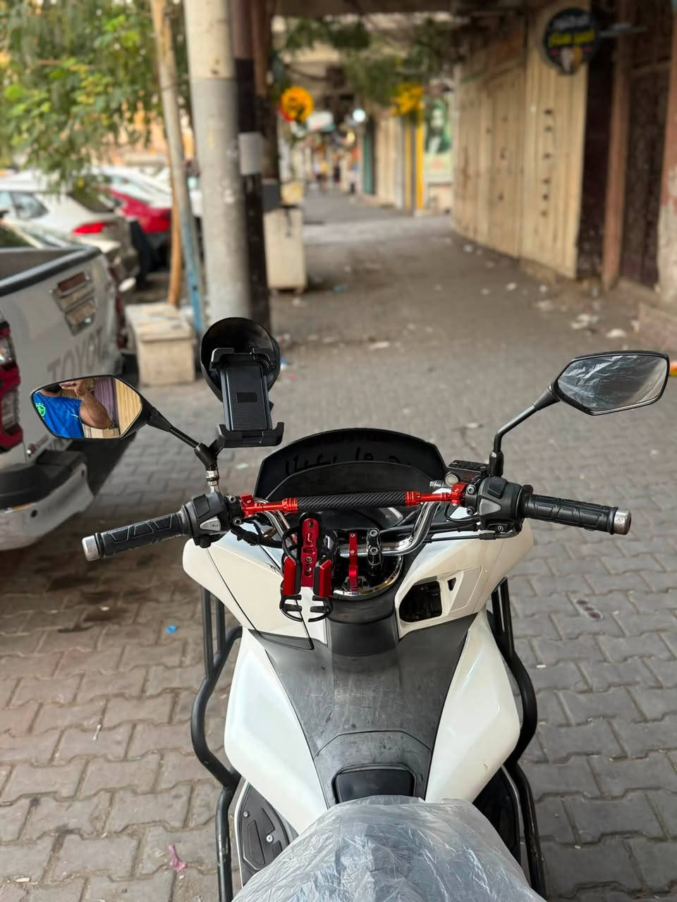 سلام عليكم.... سلام عليكم....
دراجة  (PCX)(جيل الثالث 🛵 للبيع

دراجة شلعه معدل كهربائيات كلهه شغاله 

دراجة جديده 

أي نقص مابيهة

جيب فيتر وتعال افحص

العنوان بغداد الاستفسار الاتصال على الرقم 📞***********
