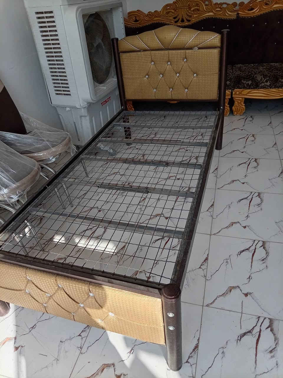 للبيع سعر القطعه ٥٠ الف
الاستفسار عن هذا رقم *********** العنوان بروانه شارع لعلاوي غرب بناية البلديه مجاور صيدلية الثقه معرض ابو حياة النمراوي
