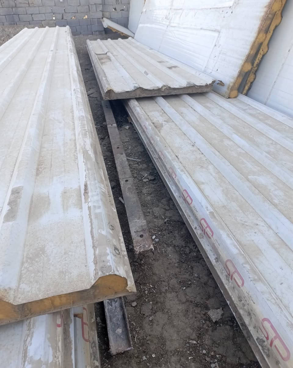 سندويج للبيع نوعيه مضبوطه ومامضروب براغي نظيف مكان الحسينيه يم سوك الجبير
ابيع شلعه وحده
أم 8مترات عدد8
أم 5مترات عدد3
ام المترتين ونص عدد 2
السعر المتر 10قفل
وحدايد مال سقف عدد ٣الطوال7مترات

***********واتساب
