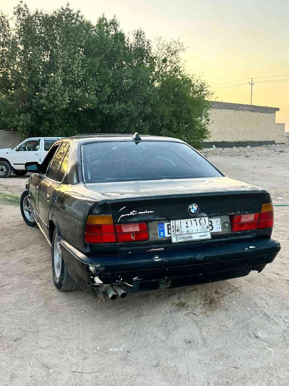 بيع مستعجل
السعر 22ورقه قفل
بي ام 535
محرك مفتوح
كير عادي 
كشنات كهرباء
راعيهه يريد مداور
مكانهه نجف 
***********

