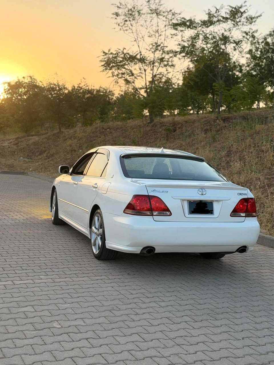 سەرەتا بەناوی خوای گەورە 
شاهینە موس
٢٠٠٧ بەسمە رەساسی
کۆدی هەیە بارکۆدیشی وەر گرتوە 
180  گیر گەورەی مەکینە بچوک ئالتونی بازار
سەیارەکە نمونەیە لەجوانی وەک شوشە وایە زۆر زۆر نازدارە
بی بۆیاخ 
ناورەش ساج سور
کامل مەسرەف کراوە گیرو مەکینەی بەشەرت هەلمی دەمیشی نیە 
تایەی تازەیە 
تکایە گەر موشتەری نیت سەری خۆتوو منیش مەشینە لەگەل ریزما
٧٠گەلاو مەعامەلەیەکی زۆر کەم 
‏***********
*********** لە سلیمانیم السليمانية, العراق
