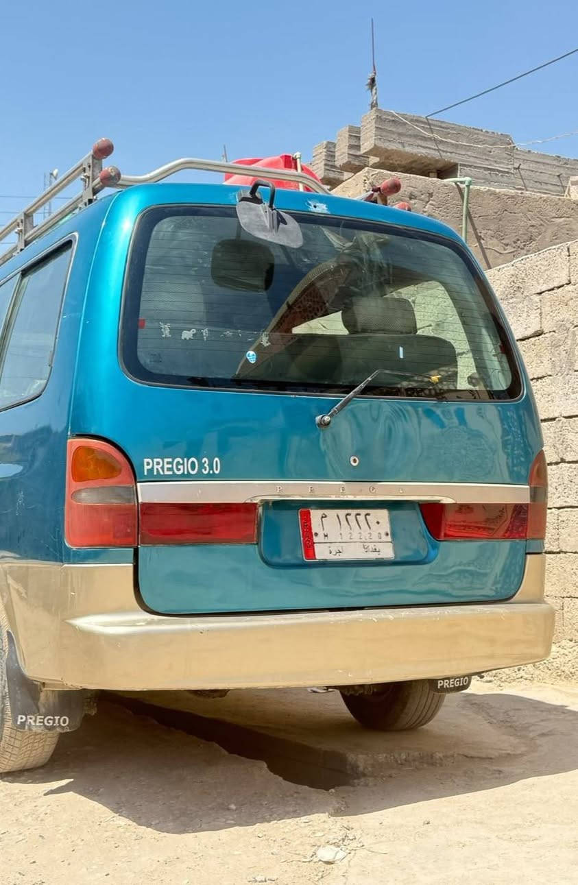 السلام عليكم 
كيا بريجو رقم بغداد موديل 1997
كير و مكينه خير من الله 
شواصي مكفولات ما عدا واحد معمر فقط 
كشنات وارضيه جديده 
تخم تاير 
مكان السياره بغداد المدائن قرب مدينه بسمايا .
السعر 70 وبيها مجال حگ الجيه 
الرقم/‏‪***********‬‏.
