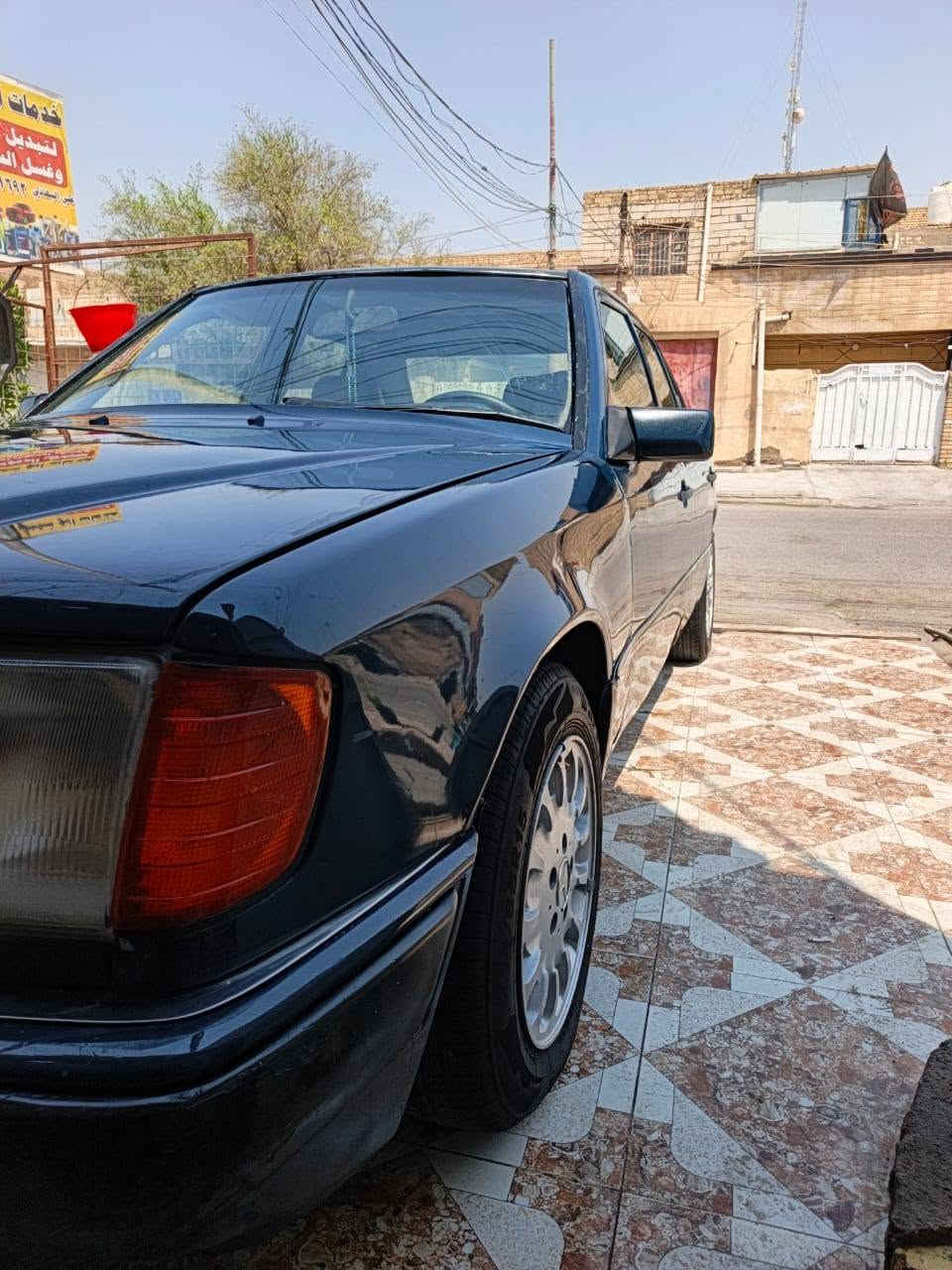 مرسيدس • ١٩٨٩ • رقم بغداد