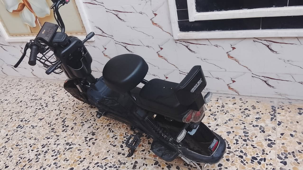 حجم 14 سونك 8
جديده استخدام شهر ونص 
السرعه 40
مكان كربلاء حي الاطارات *********** وتساب فقط 
السعر 375 بيها مجال بسيط تجي تفحص
