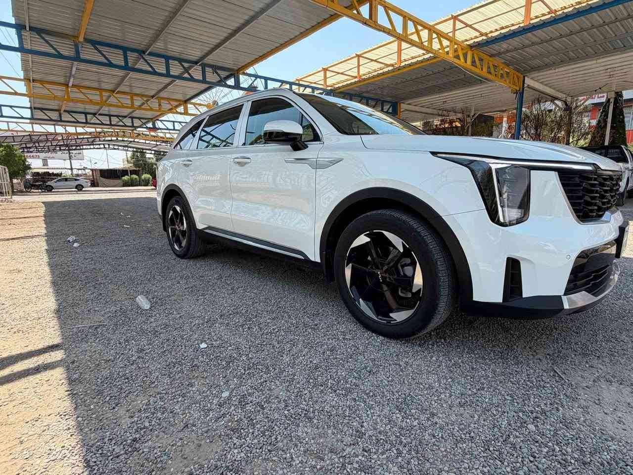 للبيع كيا سورنتو 2024 
بيها بارد بل جنطه قليل
ماشيه 85 الف
بسمي
كشنات جلد 
داتا شو سياره جديده خير من الله 
العنوان بغداد 
التواصل 
***********
