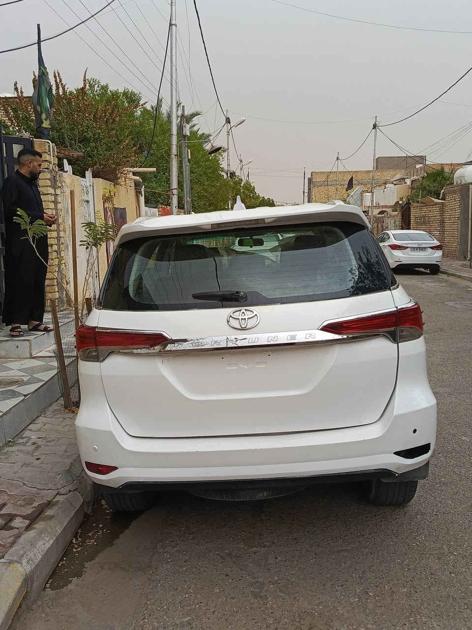 السلام عليكم للبيع بيه حادث السياره صوره الحادث موجوده رقم واسط موديل 2018تحويل بسم المشتري اليحب يتصل على الرقم *********** واني حاضر
