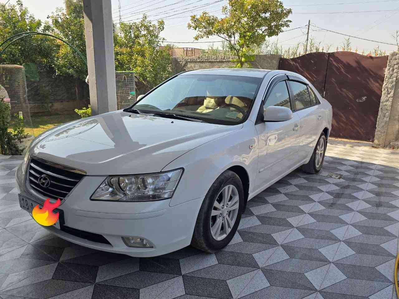 سلام عليكم سياره سوناته موديل ٢٠٠٠٩ للبيع مكينه ٢٤٠٠ دوش سياره جاهزه تبريد حداديه تخم تاير رقم بابل💤 انكليزي بسمي تحويل ثاني يوم  مكانها بابل ستفسار اتصل ***********❣️
