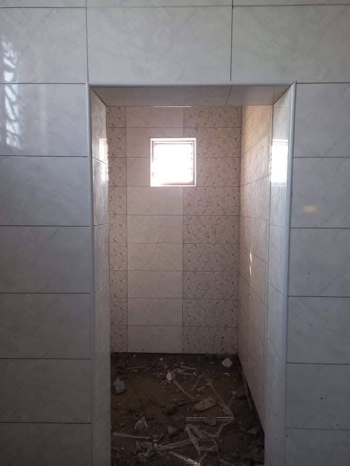 سلام عليكم عمل أرضيات وجدران مكان العمل بابل تواصل *********** يوجد واتساب أبو علي أبو مكتب حجي حسين العمل السيراميك والبورسلين
