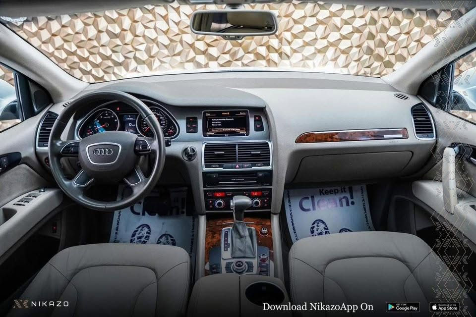 أودي Q7 موديل 2015 ( خـليـجـي ) 
زيوو من شركة اربيل كلش نظيفة حلوة
محرك V6 3.0 سوبر جارج كشن جلد 7 راكب
رقم صاحب سياره( ***********)سعر(185)$ بيها مجال
                  
سيارة ماشية 135 ألف كم فقط .كلين بدون صبخ
المواصفات 
ويل كب اسود 20 سيدي جنجر 8 أقراص وقابلية حفظ الأقراص تلفون  وبلوتوث  سمعات haman kardon  محرك V6 3000 سوبر جارج ثلاث انظمة قيادة اوتوماتيك عادي وسبورت 8 نمر كشنات الامامية كهربائية 7 مقاعد بردات كافة الجام بلادي أصل الجام مع البنوراما يقفل تلقائيًا عند تقفيل السيارة الابواب والصندوق سنتر لوك كامرة اماميه وخلفية دوارة حساسات أمامي خلفي تبريد ثلاث قطع امامي وخلفي وبالتكم شاشة كبيرة مع تحكم ماوس بيها نظام ايكو اقتصادي ازرار الاستيرين فول من تحكم تلفون وصوتيات ومثبت سرعة لايت عالي ناصي زنون متحرك كاشف الضباب دراك لايت مري قلاب اشارات بالمري
