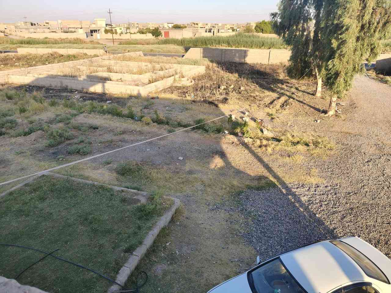 ارض للبيع الموقع سديره عليه الفهد تقاطع الفهد مباشر  مساحة الارض 3دوانم  موقع تجاري ركن البيت بناء جديد يعوزه ترميم خارج فقط  تكعيب داخل الارض خريطة جديده شغلها درجة اولى الاستفسار اتصل ع الرقم ***********
