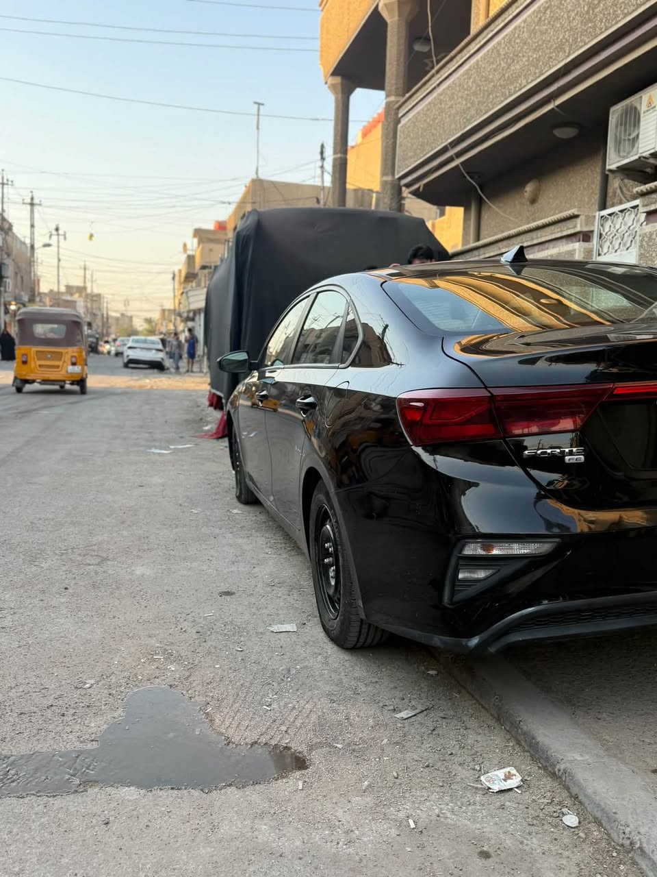 كيا فورتي موديل 20  ماشية 85  (كير عادي كير عادي) رقم اربيل

حادثها جاملغ وبنيد  بدون ايرباك بدون دواخل

 سنوية منتهية سيارة جاهزة وخير من الله

مكينة وكير وحدادية كله كفاله التبريد ثلج فقط بيها شخوط صفحة السايق امكحلهن
اتريد وكالة اتريد تحويل حاضر ورسوم السنوية واي شي يترتب ينخصم من سعر السيارة 
السعر 107 وبي مجال للشراي 
رجاءا ماعجبك المنشور اعبرة وصلي على محمد 

مكان السيارة بغداد/ للاستفسار الاتصال 
***********
